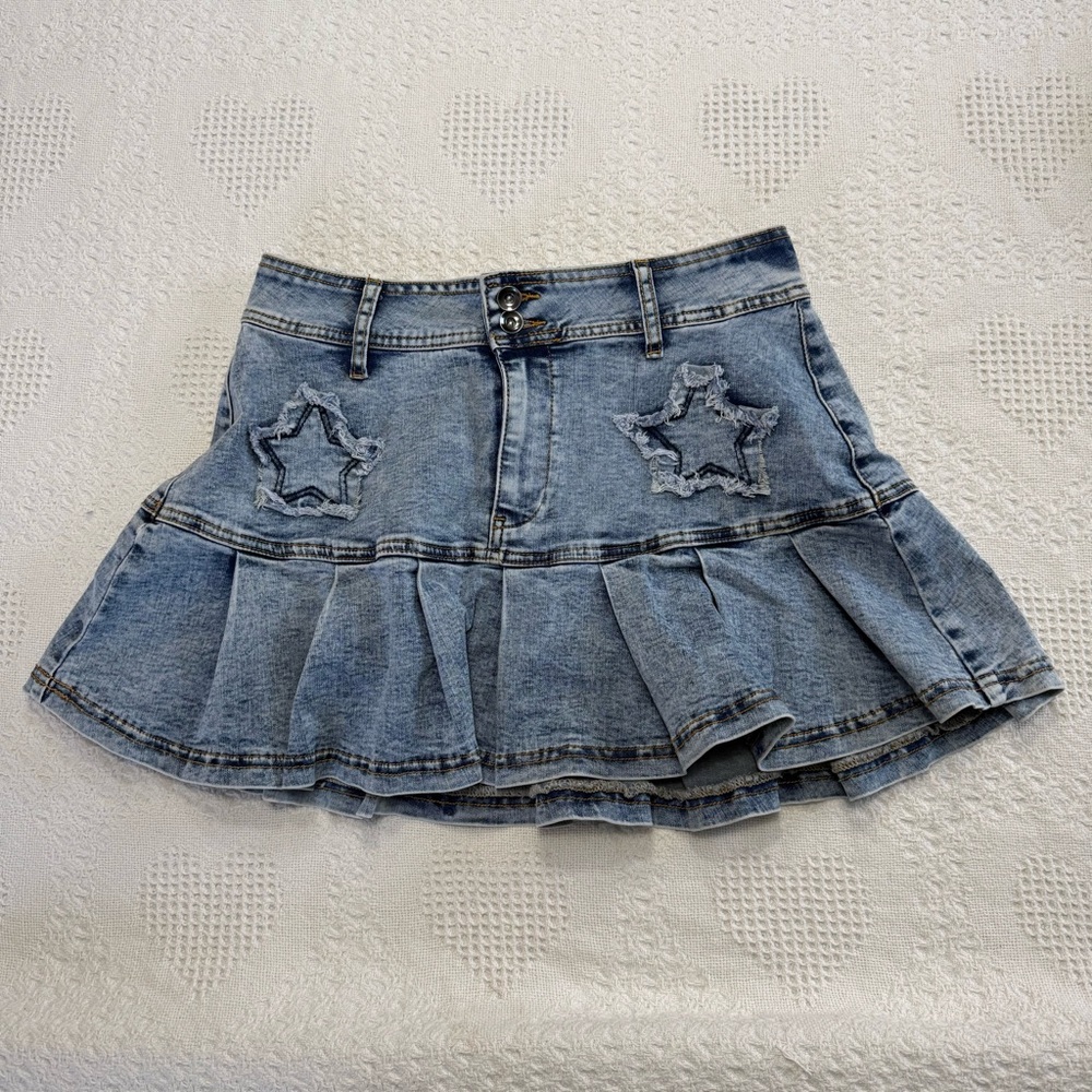 Sweet Society Star Denim Pleated Skirt (M)